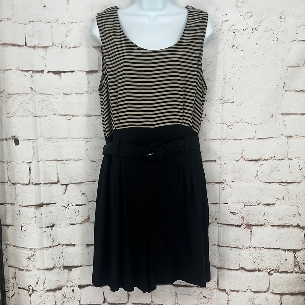 ✨VINTAGE✨Striped Romper, Size L